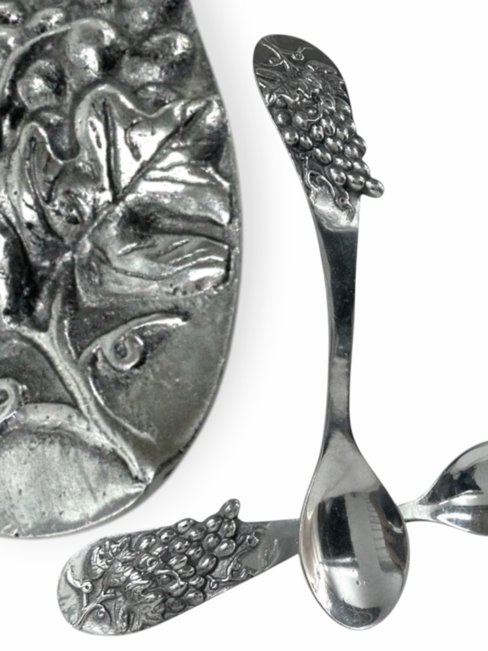 Mariposa 1985 Grape Salad Servers 11” Sculptural Aluminum Spoon Fork Set
